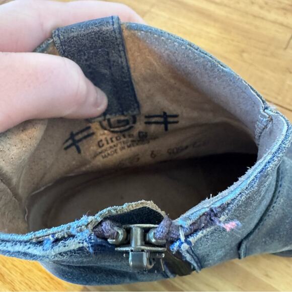 Circle G Inlay Studded Star Western Leather Ankle Boots Size 6 - Picture 7 of 7